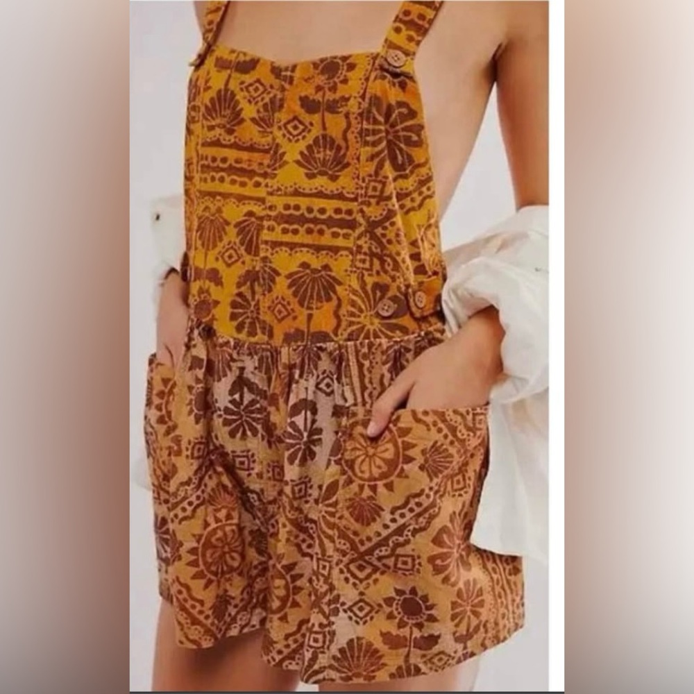 Free People Batik shortalls NWOT